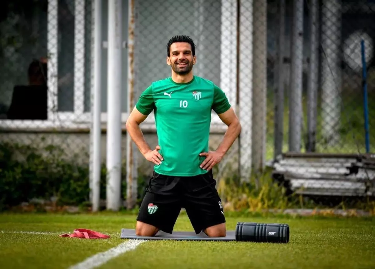 Bursaspor Karşıyaka Maçına Hazırlanıyor