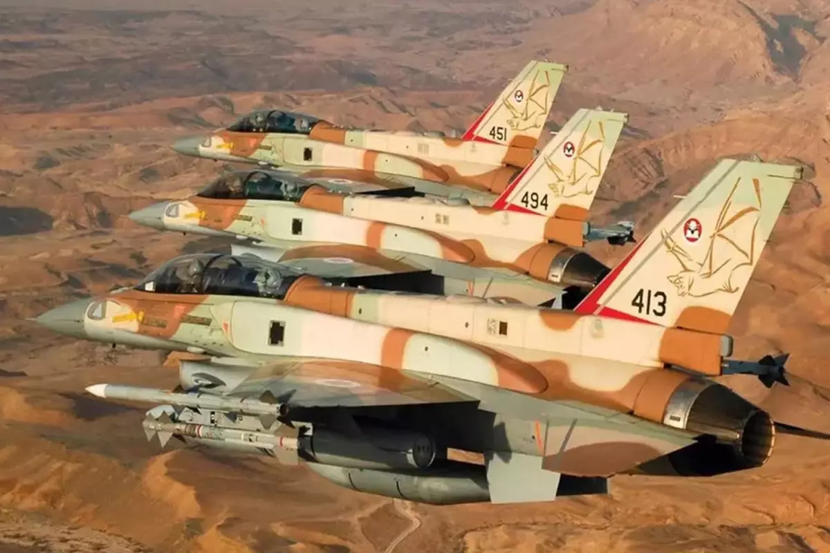 İsrail, Şam’a 5 savaş uçağıyla hava taarruzları düzenledi