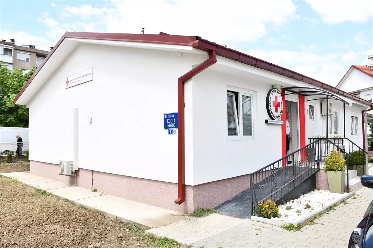 Kuzey Makedonya’ya Kıyafet Yardımı