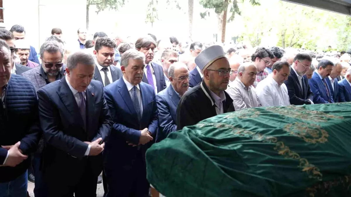 Prof. Dr. Ahmet Tahir Satoğlu Son Seyahatine Uğurlandı