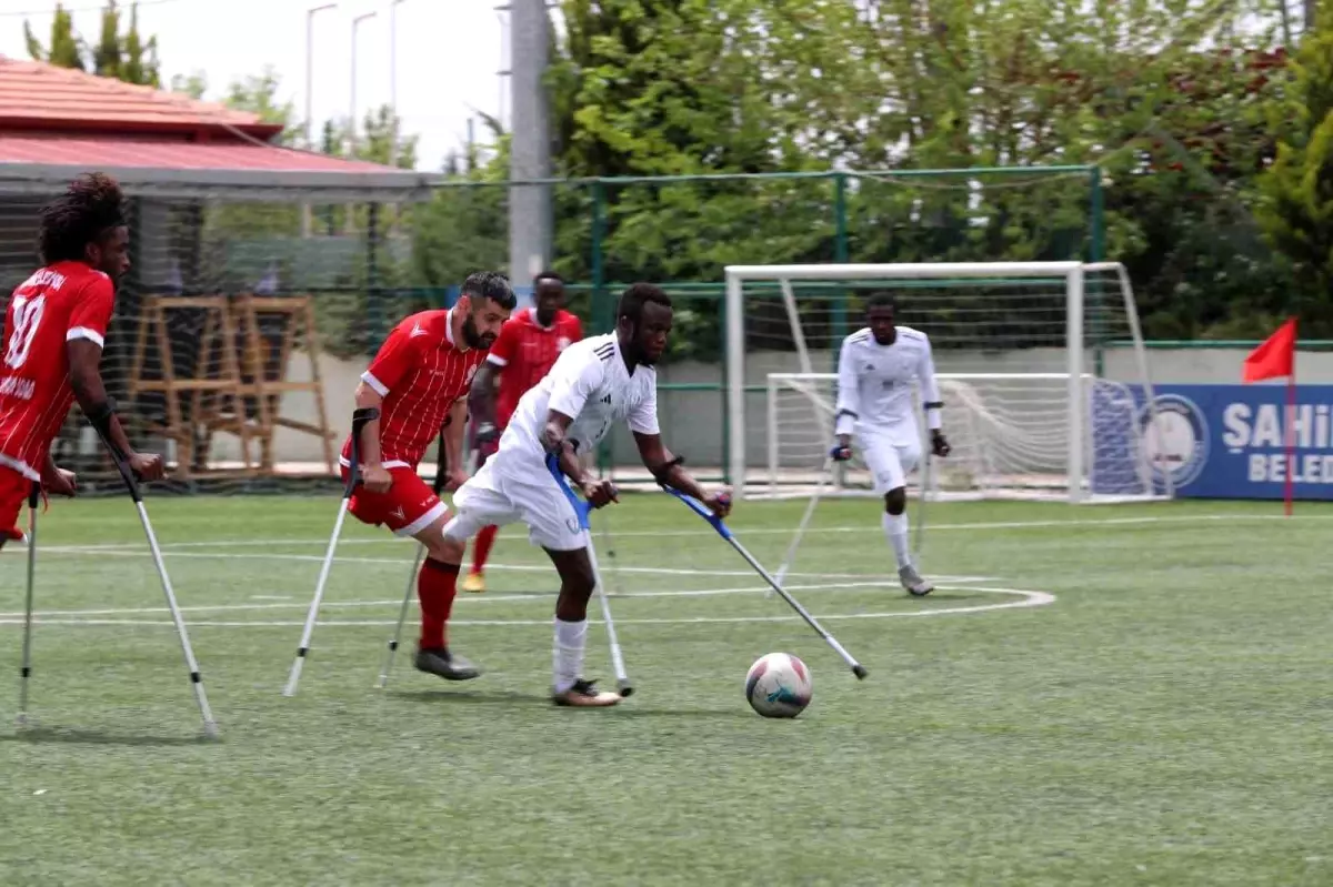 Şahinbey Ampute Futbol Ekibi Finale Yükseldi