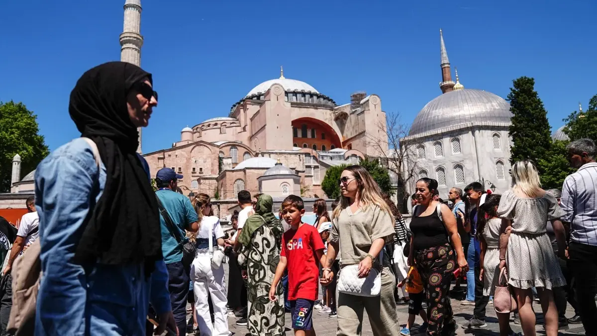 Türkiye’ye en fazla turist İran ve Rusya’dan geldi