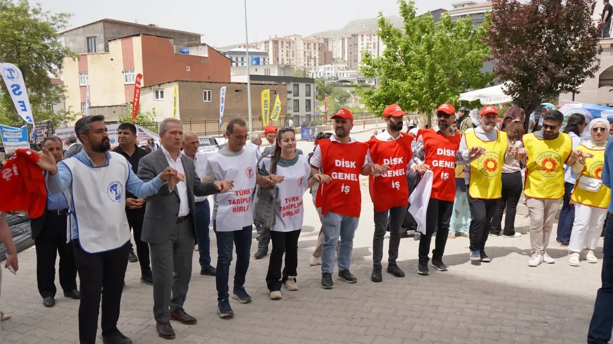 1 Mayıs Emek ve Dayanışma Günü Mardin, Şırnak, Siirt, Batman, Tunceli ve Elazığ’da kutlandı