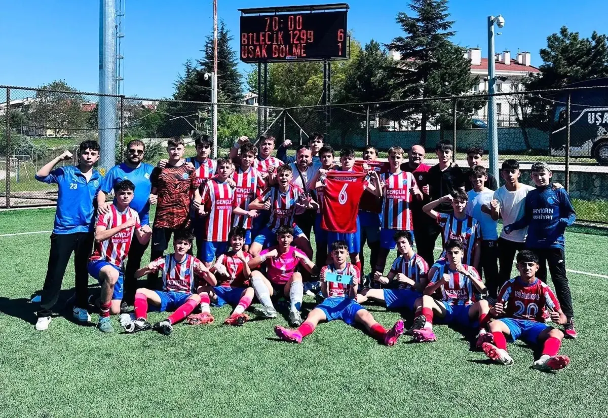 1299 Bilecik Spor, U15 Şampiyonasında Farklı Kazandı