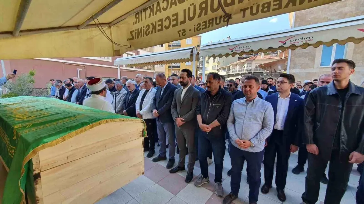 20. Devir Manisa Milletvekili Abdullah Akarsu Son Seyahatine Uğurlandı