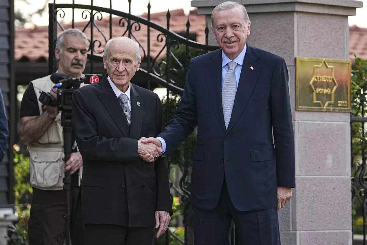 35 dakikalık zirve! İşte Erdoğan-Bahçeli görüşmesinin perde ardı