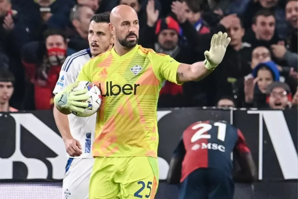42 yaşındaki Pepe Reina futbolu bırakıp yeni maceraya yelken açıyor
