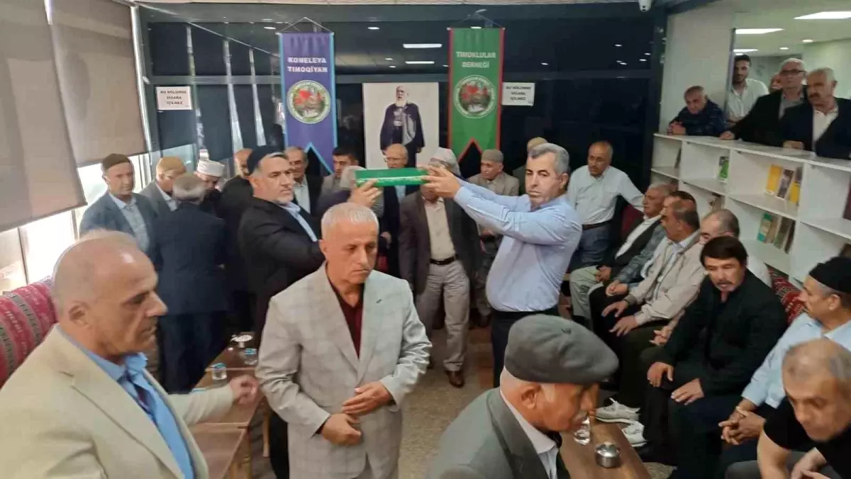 52 Yıllık Hasımlık Barışla Sona Erdi