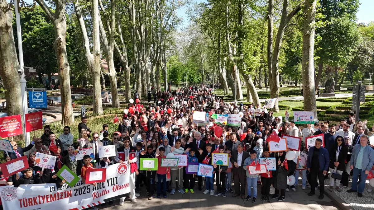 81 vilayette ‘Aile Yılı Yürüyüşü’ düzenlendi