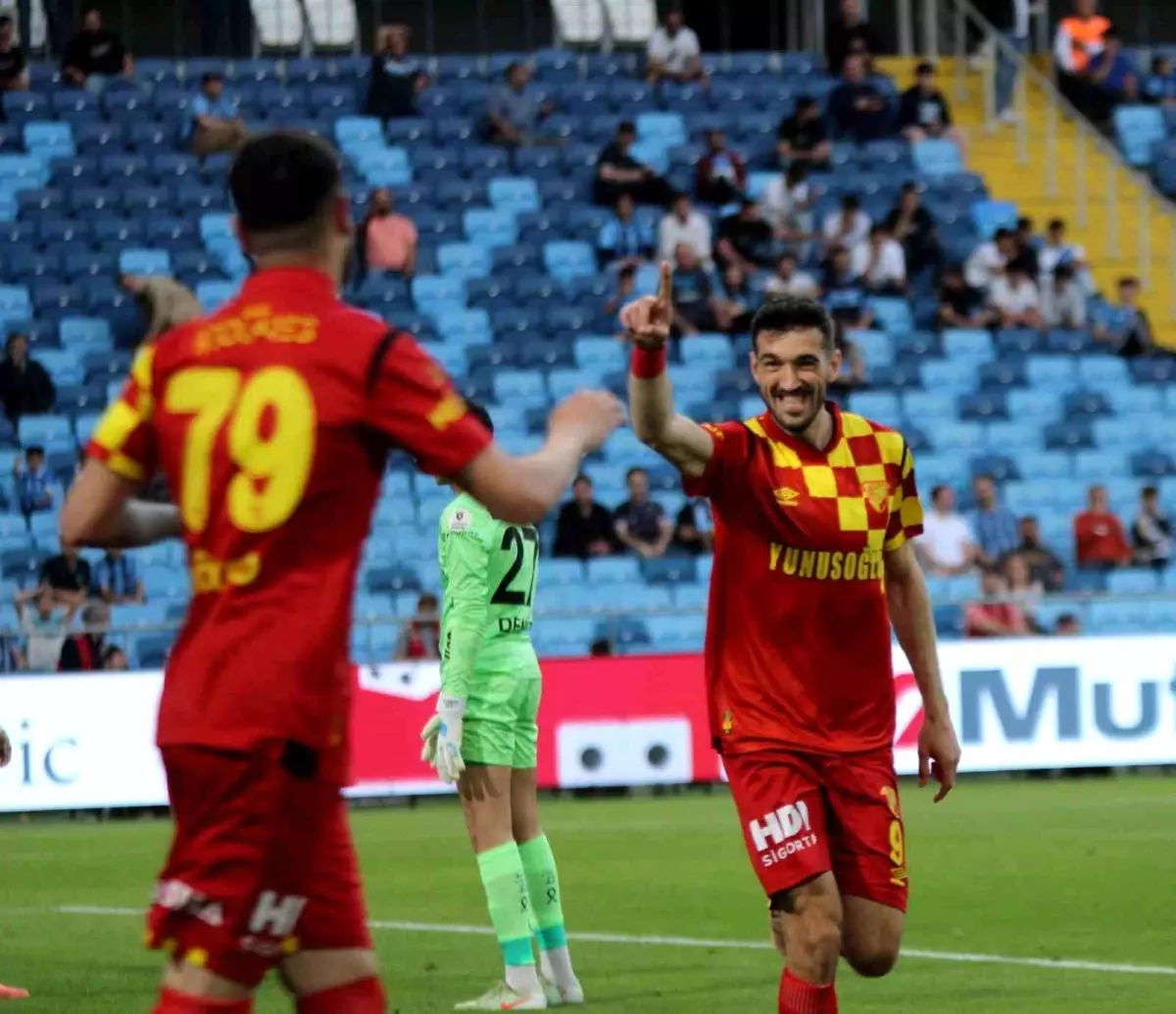 Adana Demirspor-Göztepe Maçında Birinci 15 Dakika