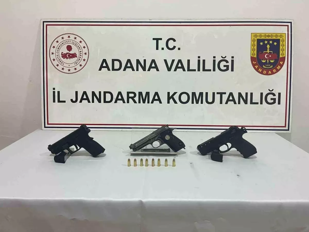Adana’da 3 Ruhsatsız Tabanca Ele Geçirildi