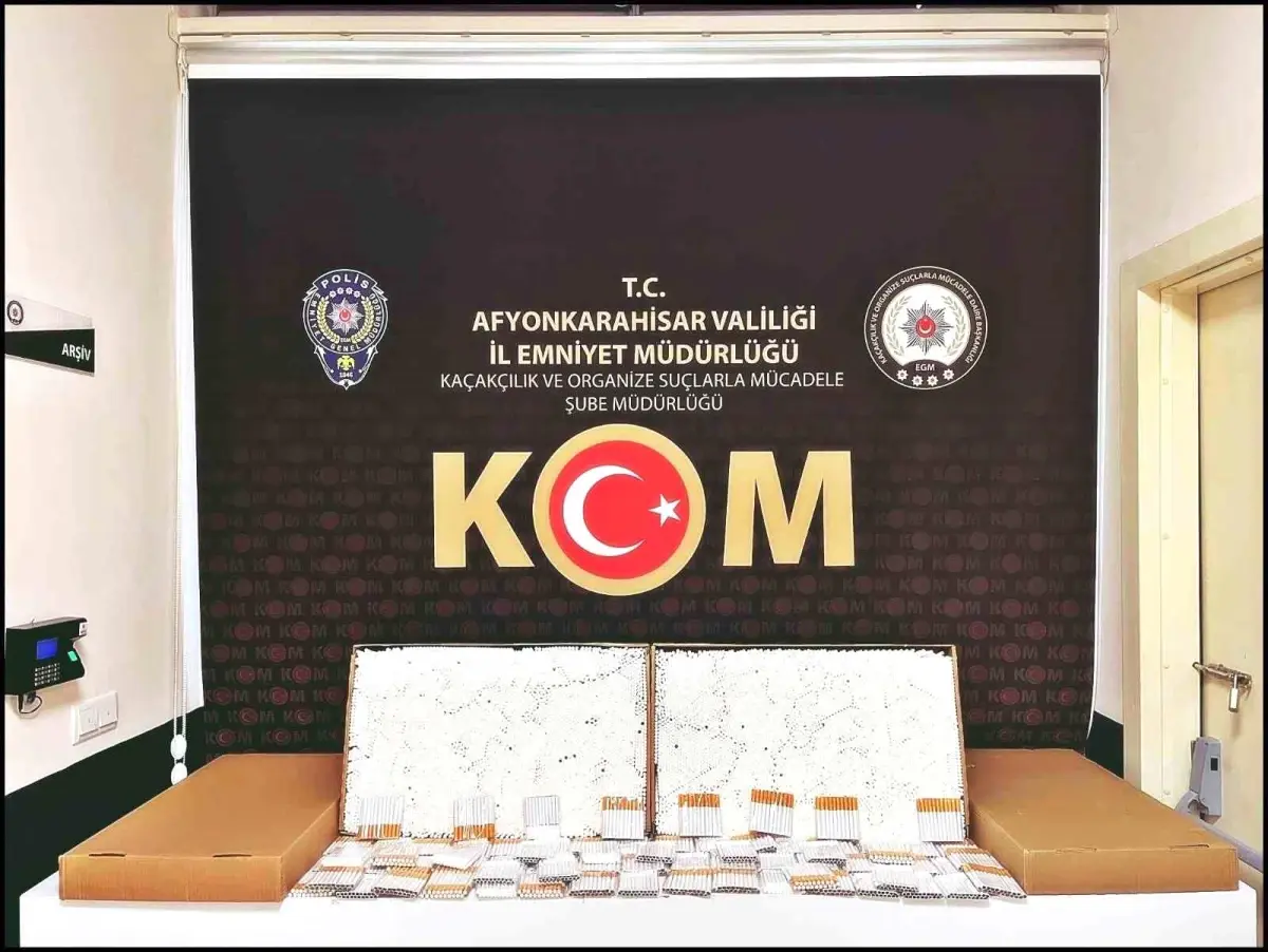 Afyonkarahisar’da 9.500 Kaçak Makaron Ele Geçirildi