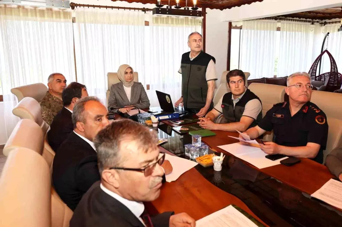 Afyonkarahisar’da Orman Yangınlarıyla Çaba Toplantısı