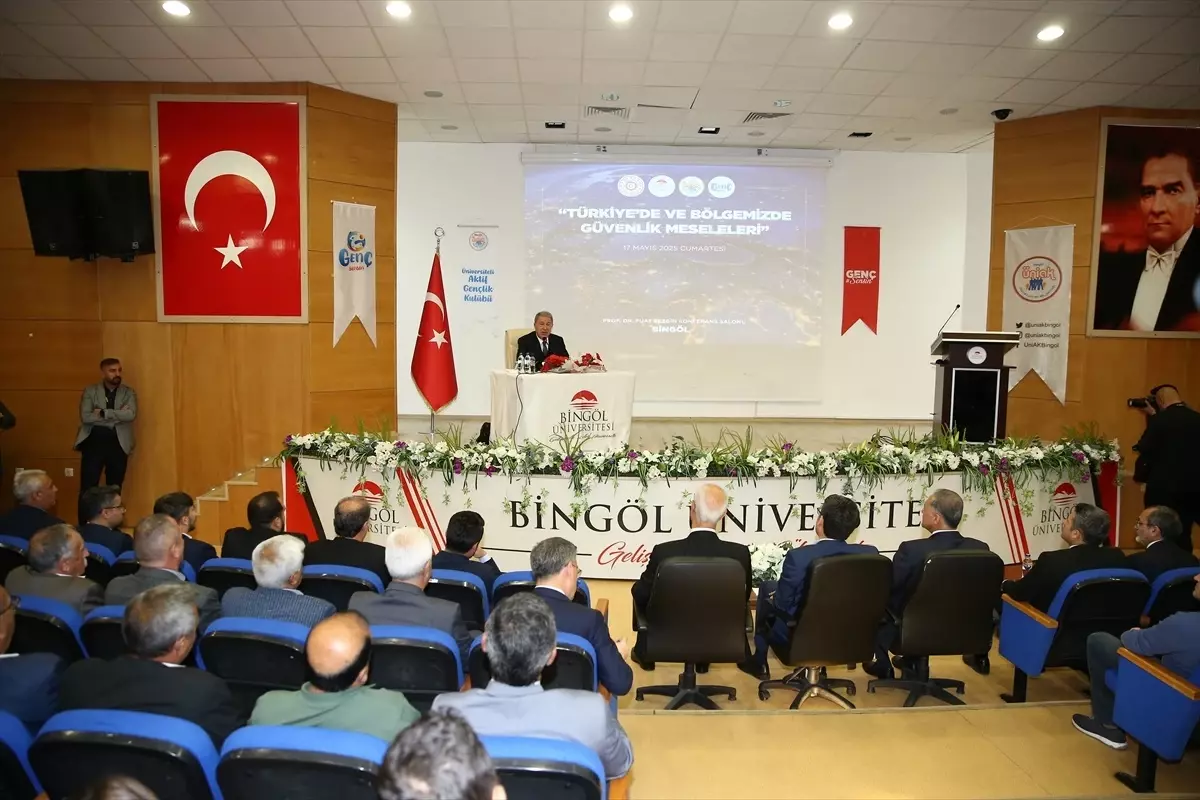 Akar: PKK ve YPG Kürtlerin Temsilcisi Değildir