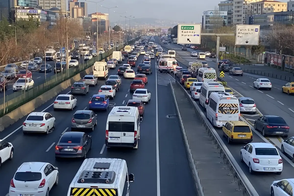 Akaryakıt fiyatlarında yeni indirim muştusu
