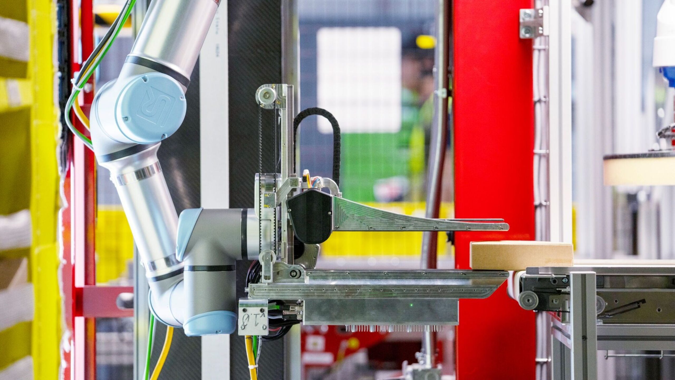 Amazon, beşerler üzere dokunmayı hisseden birinci robotu Vulcan’ı tanıttı