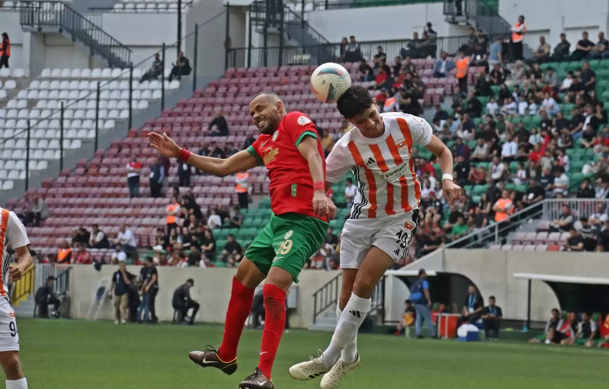 Amed Sportif 4-0’la Adanaspor’u Geçti