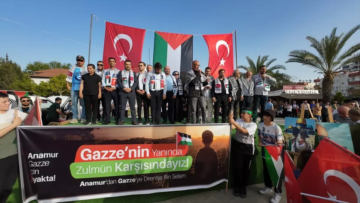 Anamur’da Filistin’e Takviye Yürüyüşü