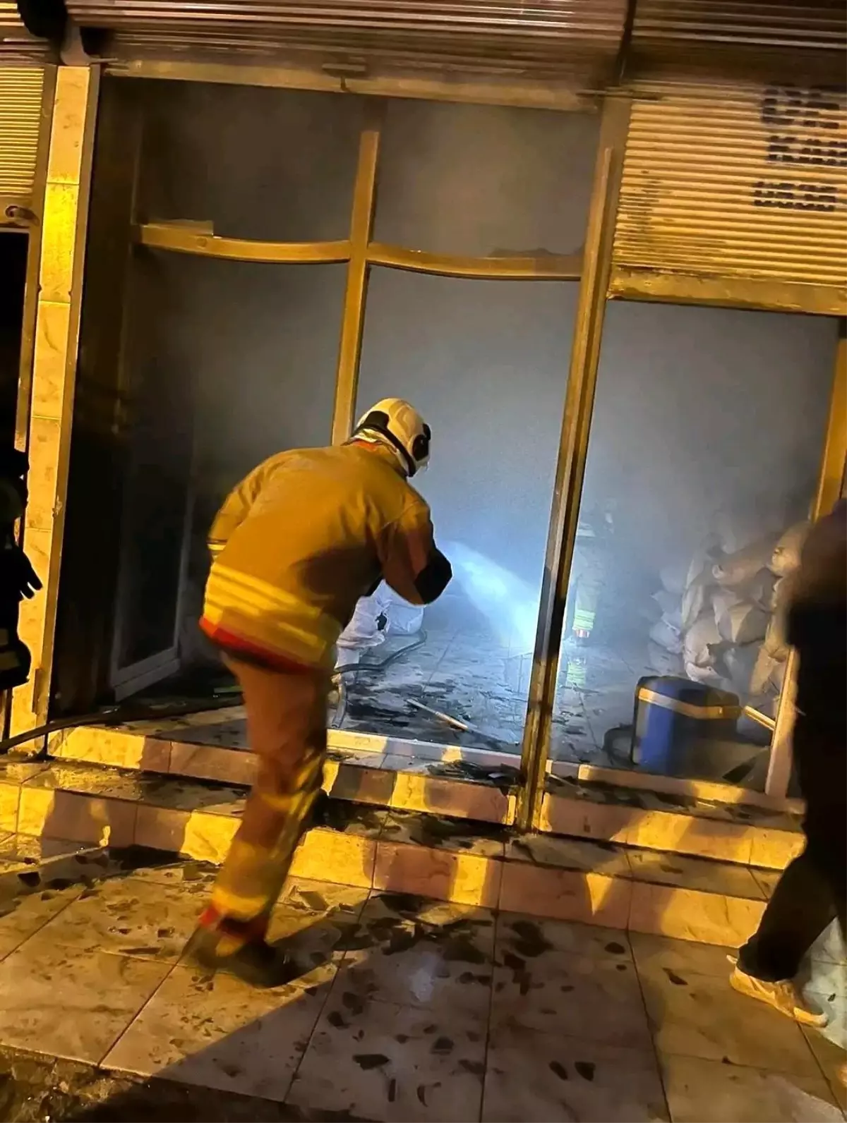 Antakya’da Dokumacılık Deposunda Yangın