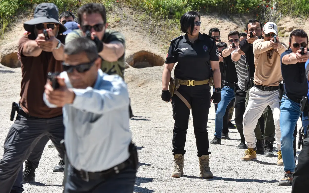 Antalya’da 18 Bin Polis Gerçekçi Eğitim Alıyor