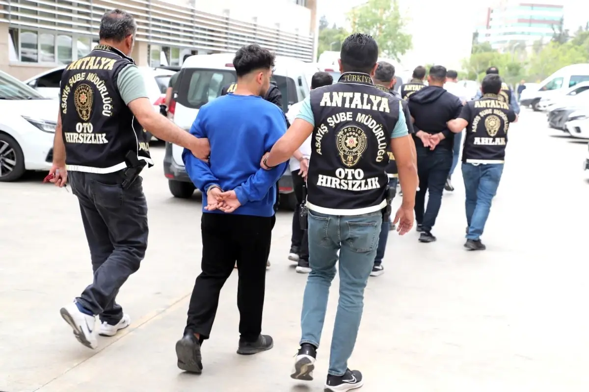Antalya’da Asayiş Uygulamaları: 1 Haftada 213 Tutuklama