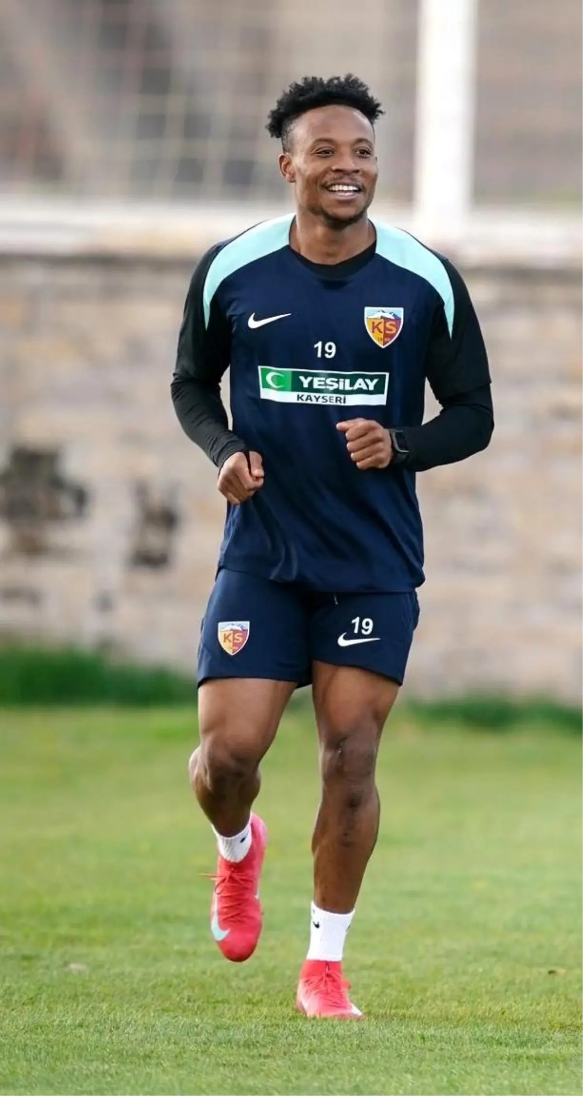 Anthony Uzodimma Kayserispor’a Döndü