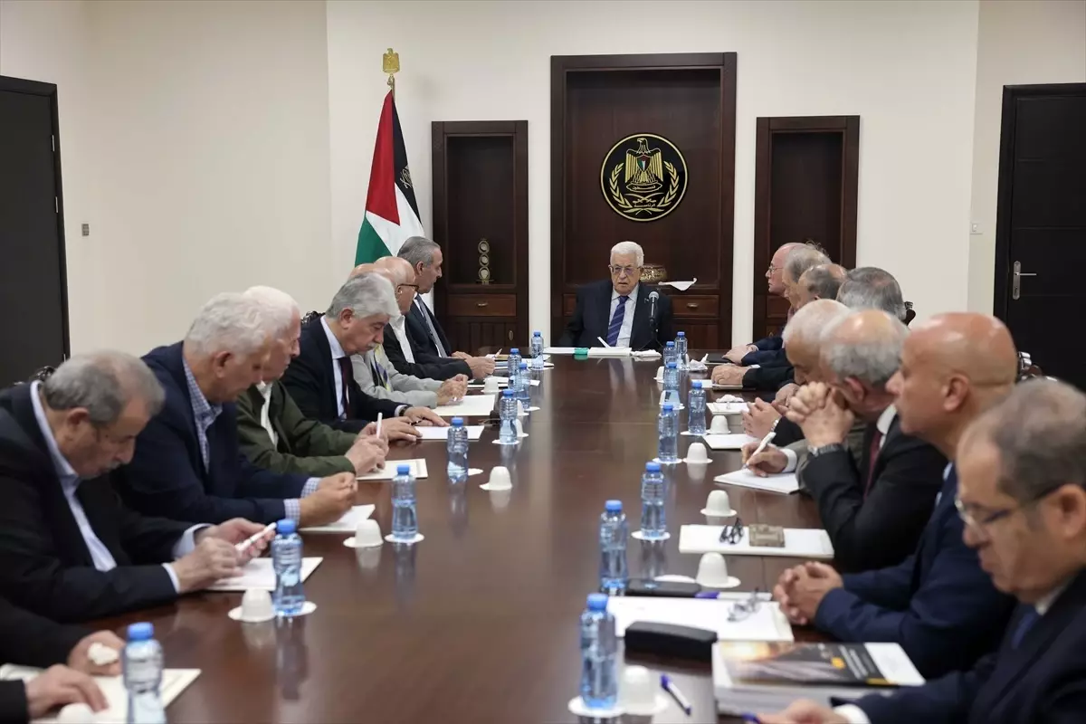 Azzam el-Ahmed FKÖ Genel Sekreteri Oldu