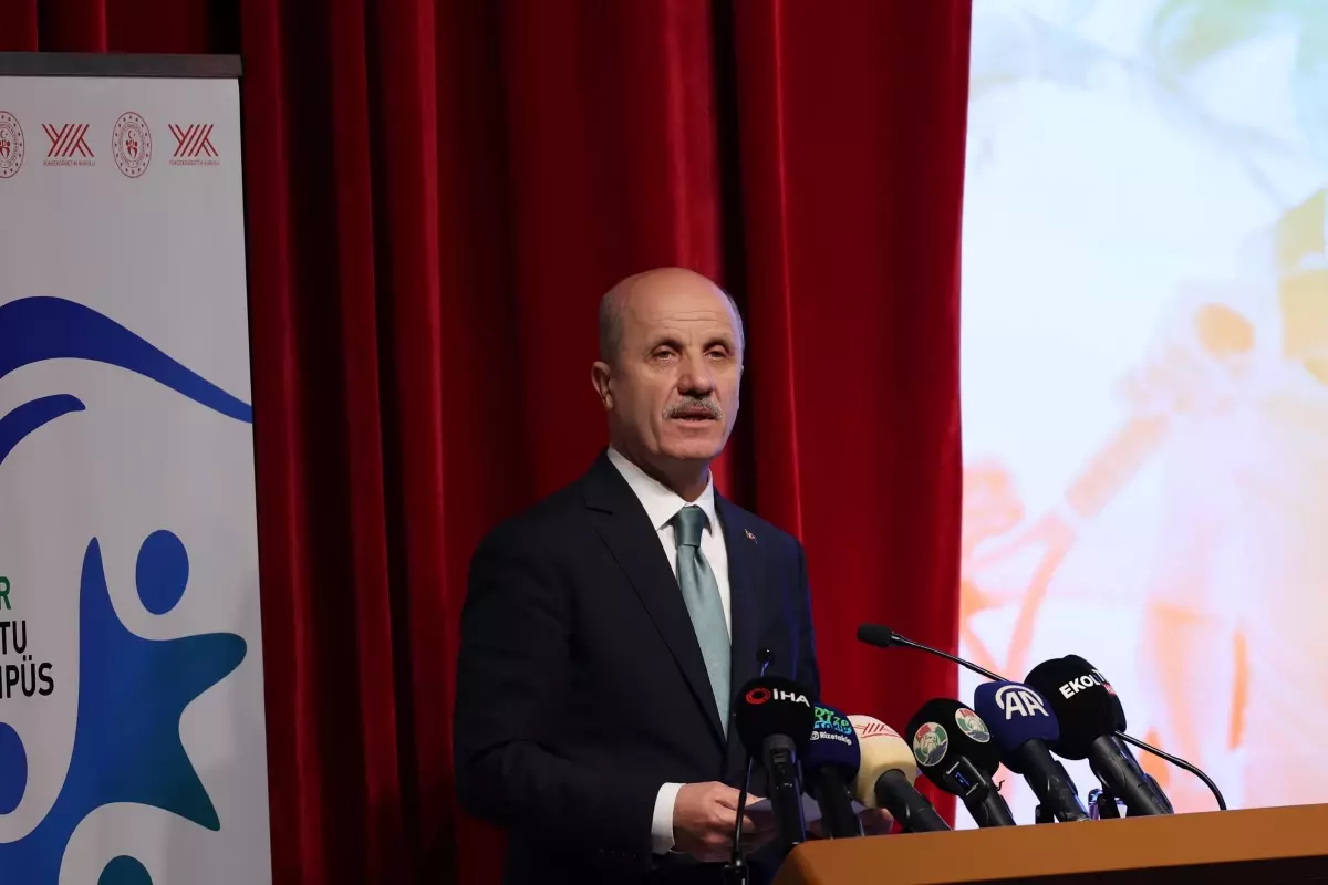 Bakan Bak: Obezite gerçeğini unutmamamız lazım