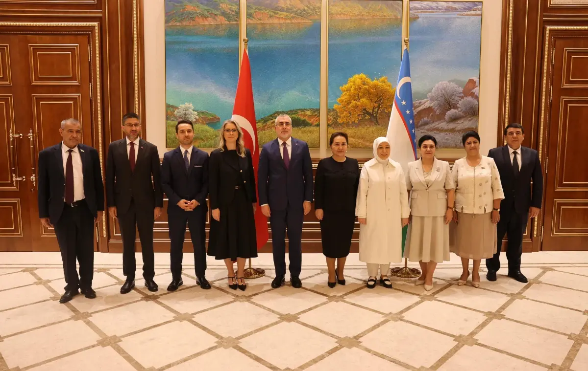 Bakan Işıkhan Özbekistan’da