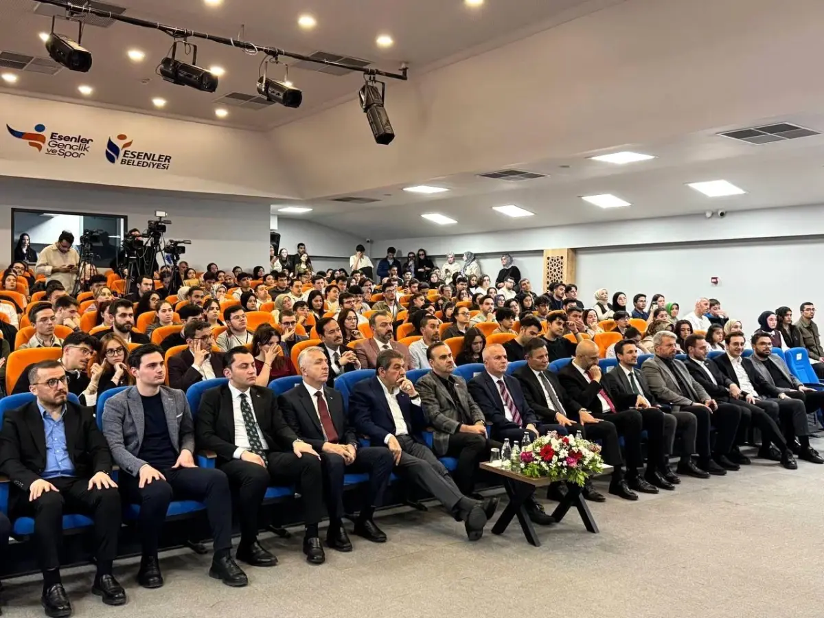 Bakan Kacır: “Savunma sanayisinde dünyada yüzde 68’lik bir pazar hissesiyle dünya birincisi olmayı başardık”