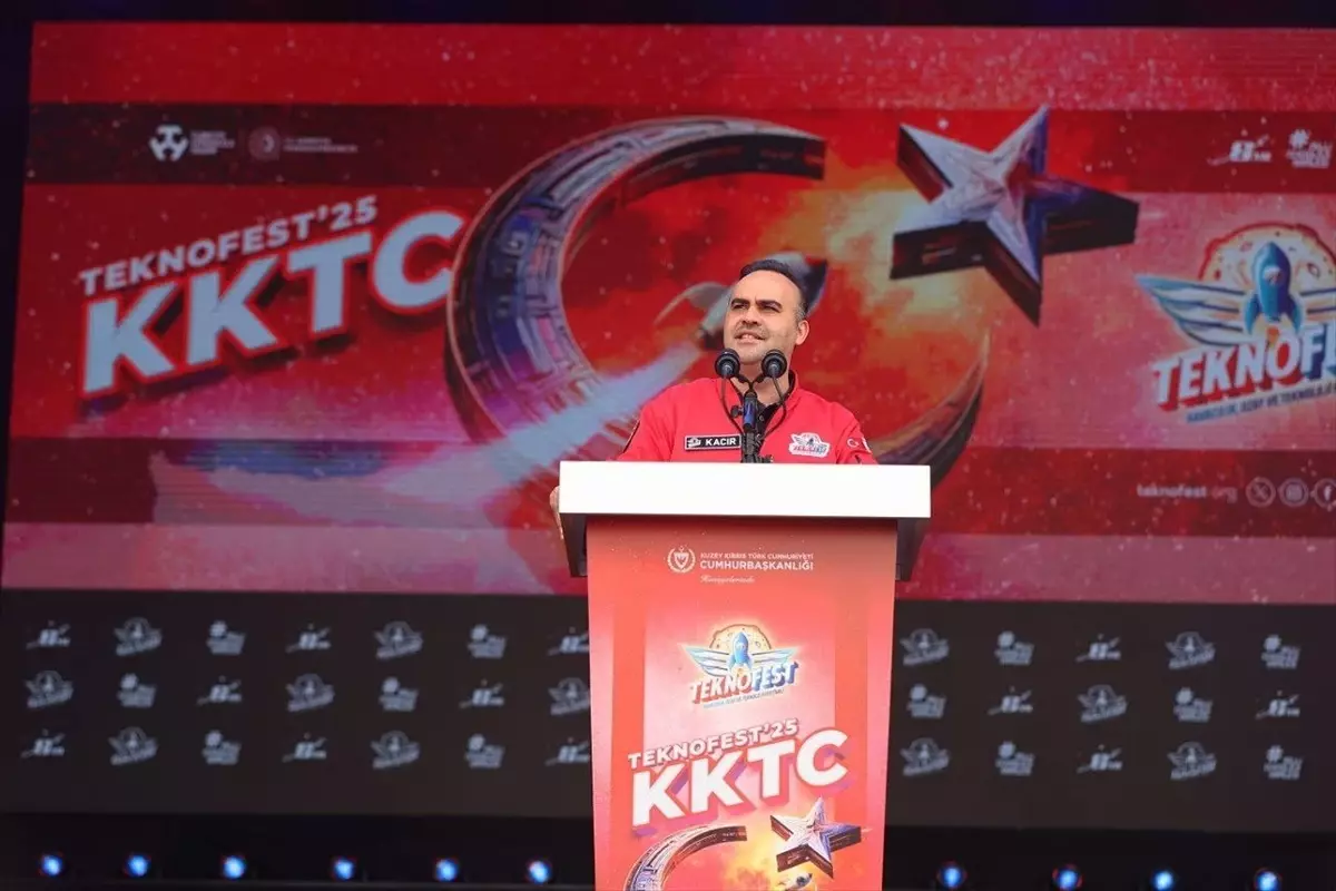 Bakan Kacır, TEKNOFEST KKTC’nin kapanış merasiminde konuştu Açıklaması