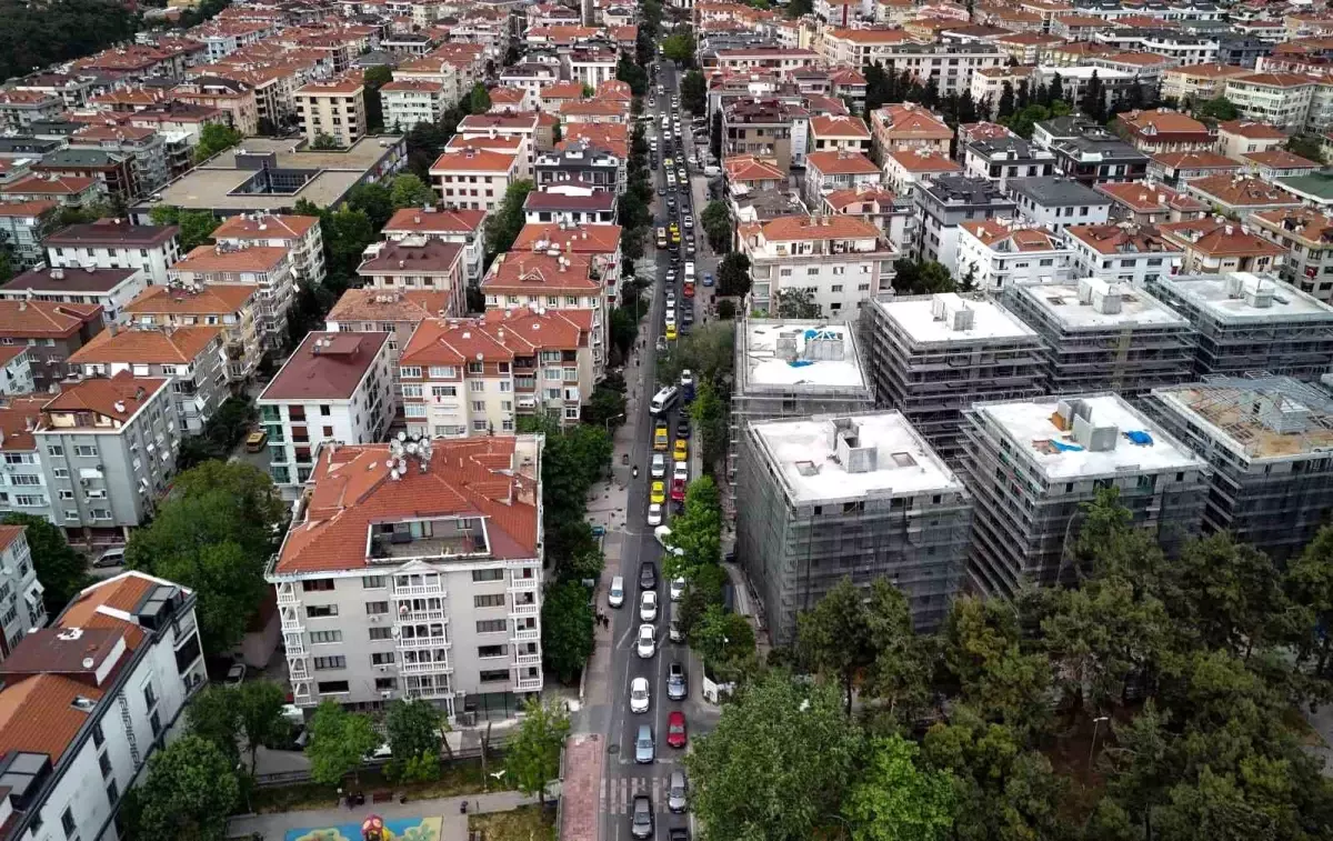 Bakırköy’de Caddede Trafik İsyanı