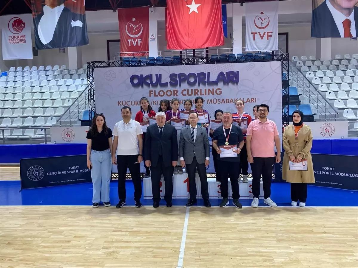 Başçiftlik Küçük Kız Curling Grubu İkinci Oldu