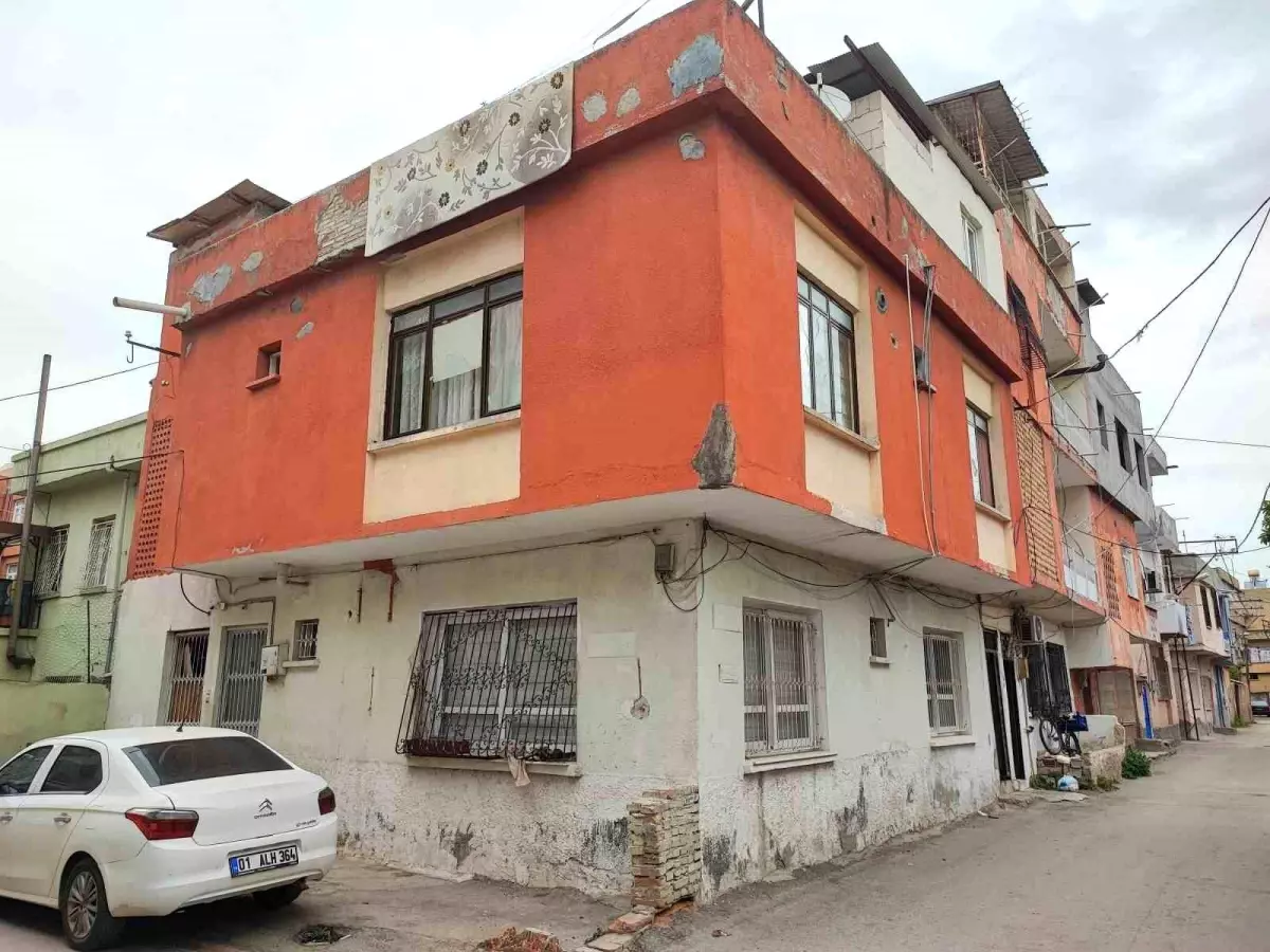Bebeğini Poşette Saklayan Anne Baba 25 Yıl Mahpus Cezası Aldı