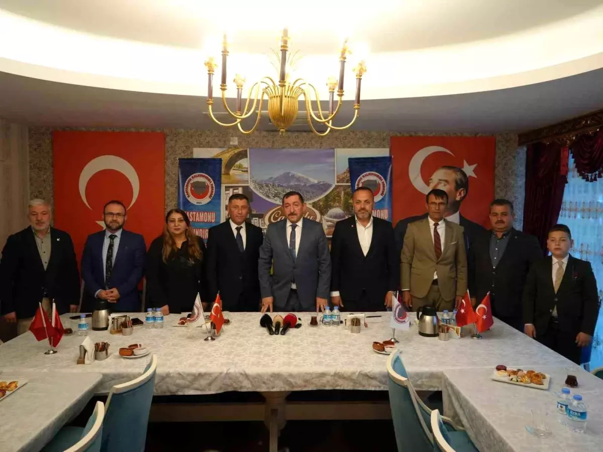 Belediyeye “ruhsat” yansısı: “Çabalar satmak üzerine kurulmuş”