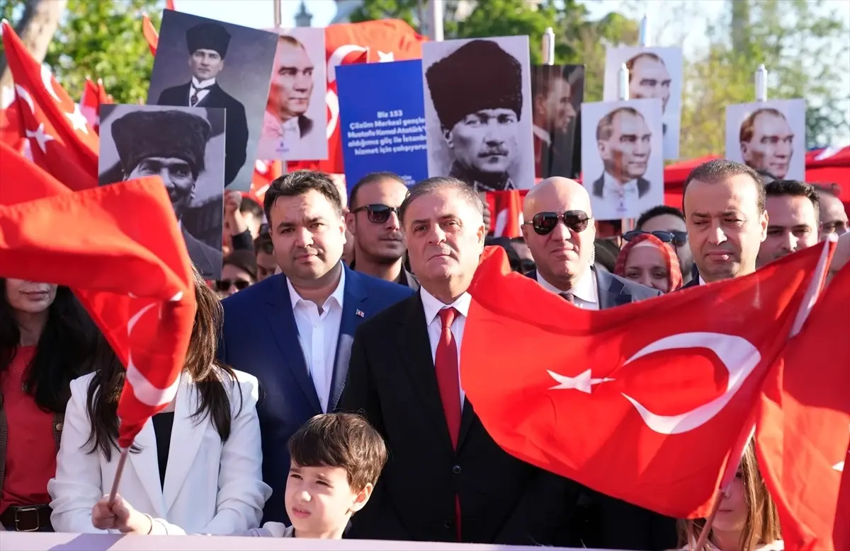 Beşiktaş’ta Mustafa Kemal Yürüyüşü