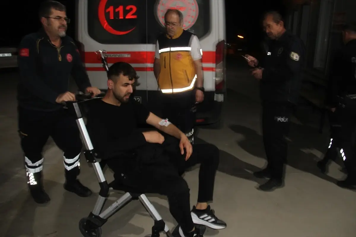 Beyşehir’de Parkta Bıçaklı Hengame