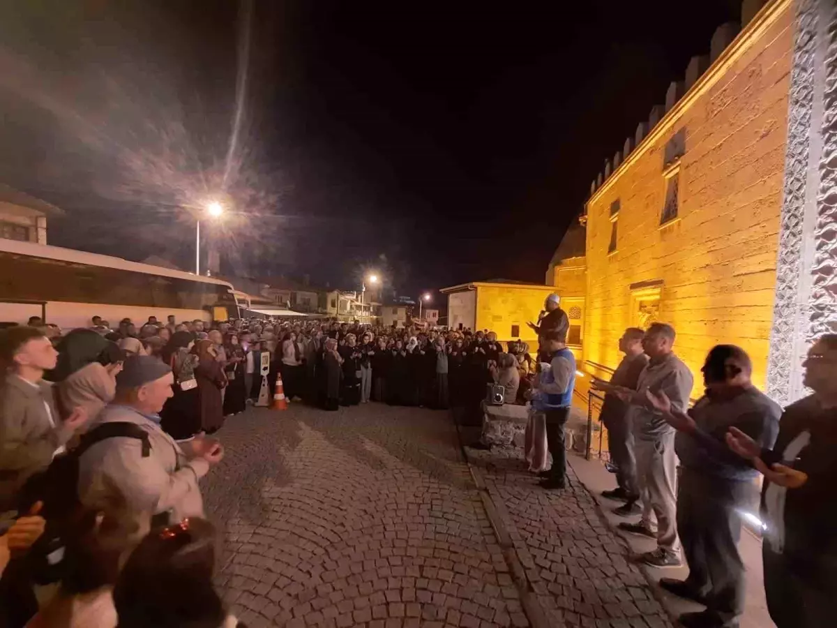Beyşehir’den Hacı Adaylarına Uğurlama Merasimi