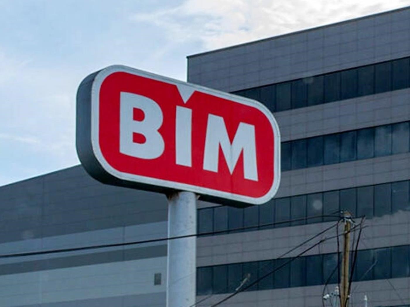 BİM marketler tekrar Monster oyuncu bilgisayarları satacak