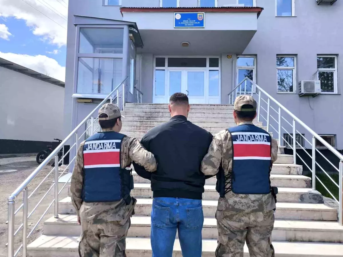 Bingöl’de Dolandırıcılıktan Aranan Şahıs Yakalandı