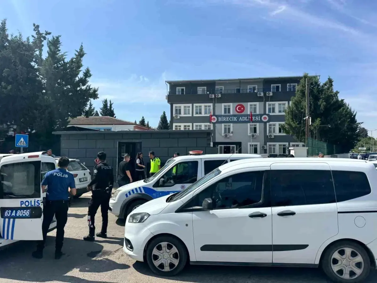 Birecik’te Aileler Ortasında Arbede: 5 Yaralı