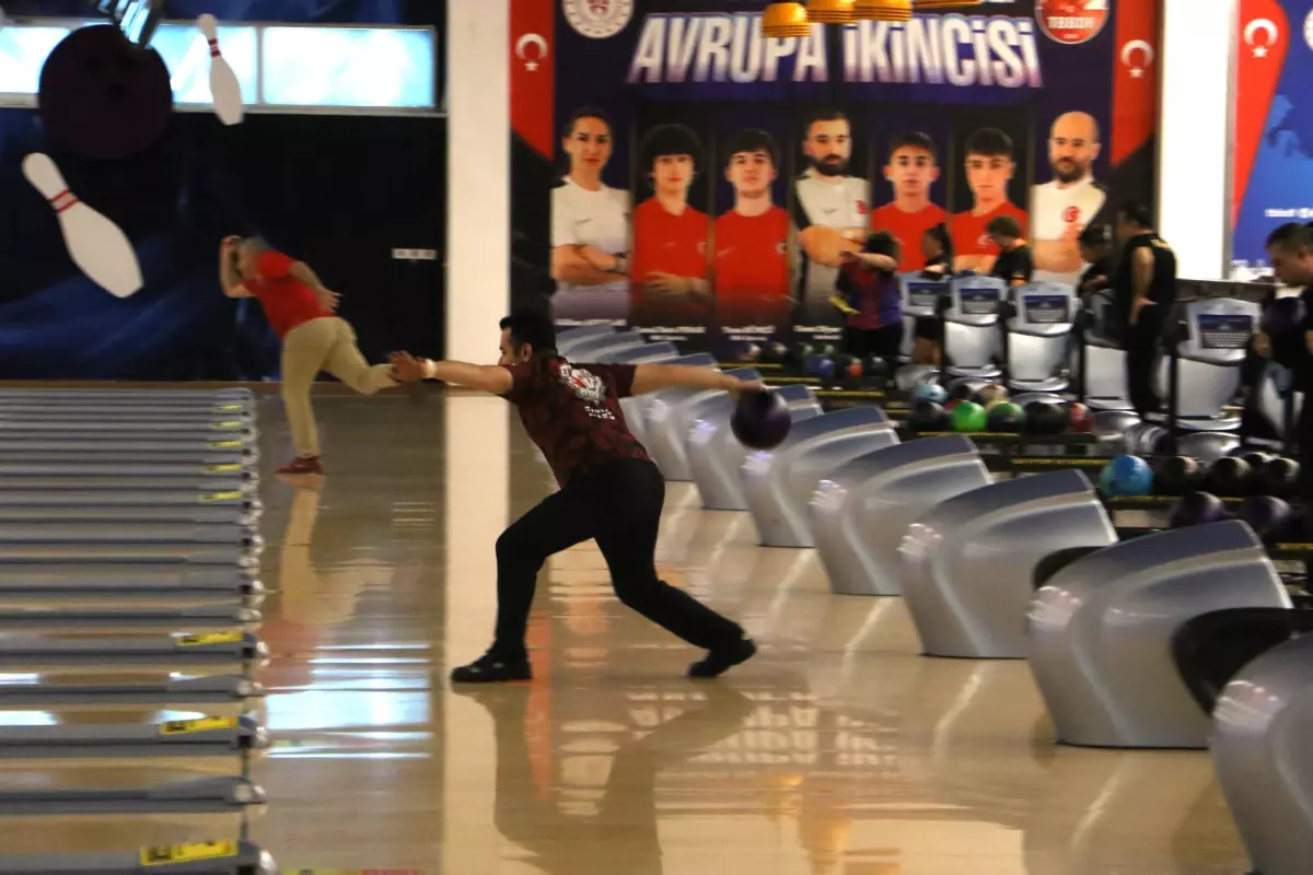 Bowling Şampiyonası Samsun’da Devam Ediyor