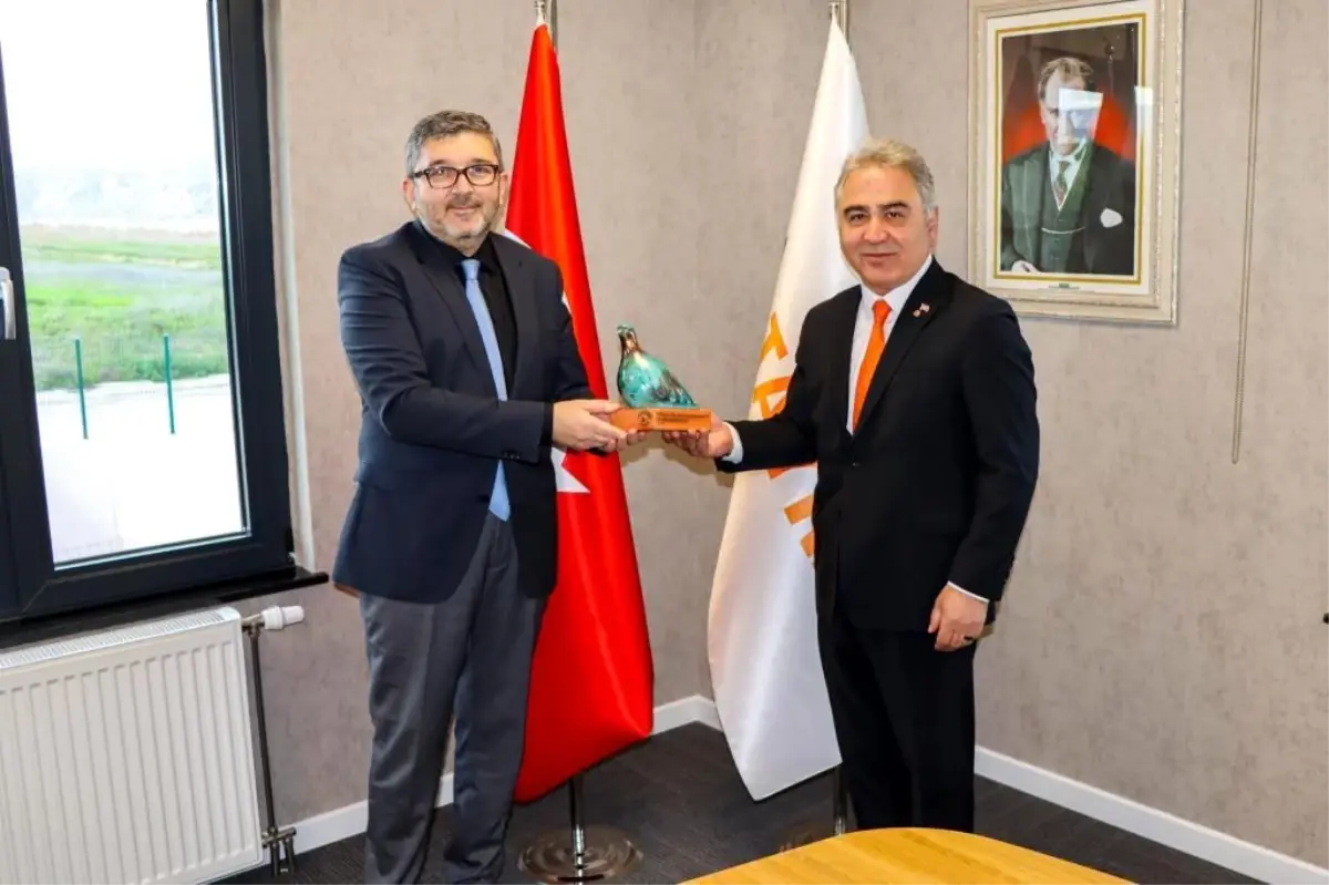 BŞEÜ’den Sanayi İşbirliği Vurgusu