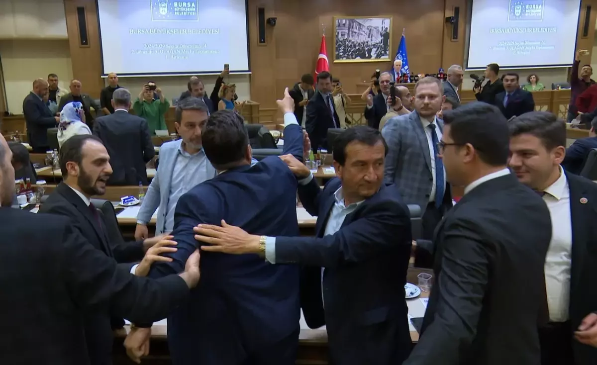 Bursa Meclisi’nde Tartışma