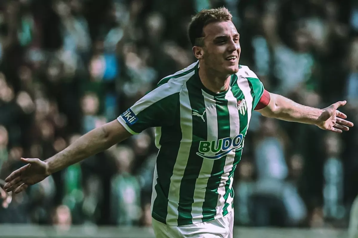 Bursaspor’dan bomba transfer! Harika Lig’den aldılar