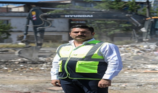 Büyükşehir’den Buca’da paklık operasyonu