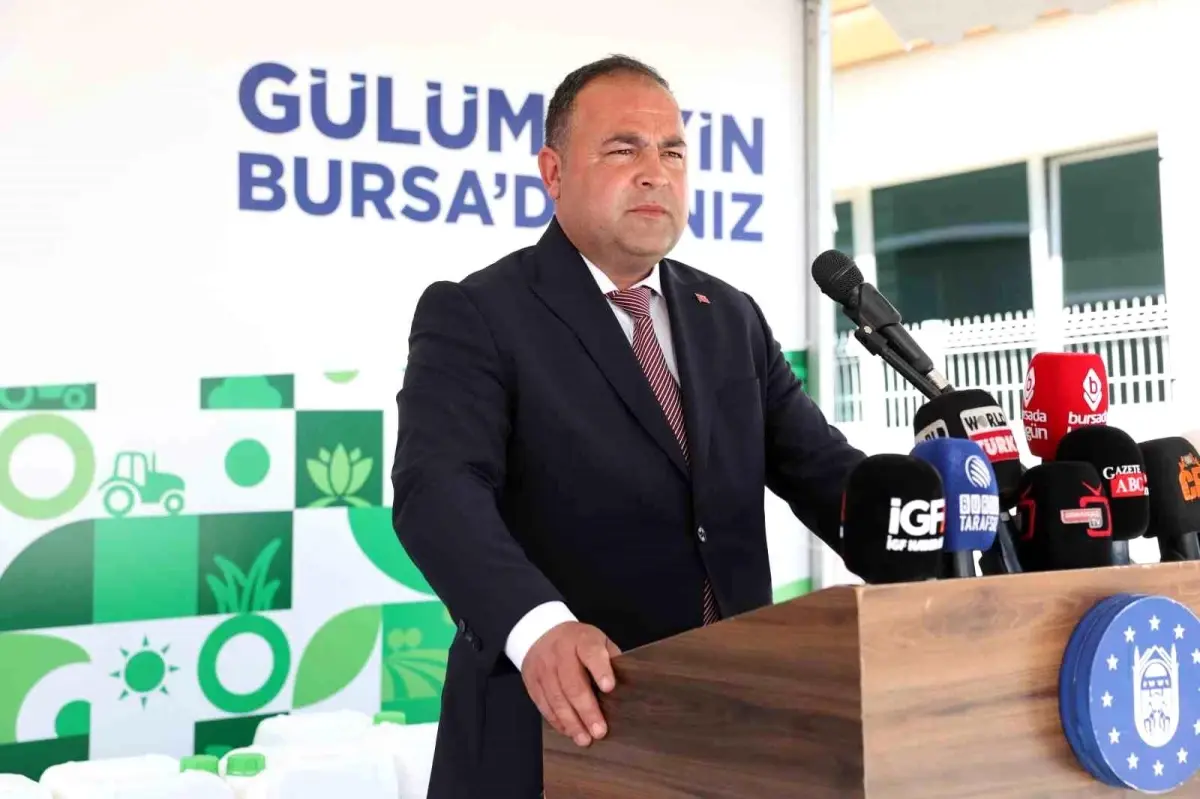 Büyükşehir’den Dünya Çiftçiler Günü’nde üreticilere dayanak