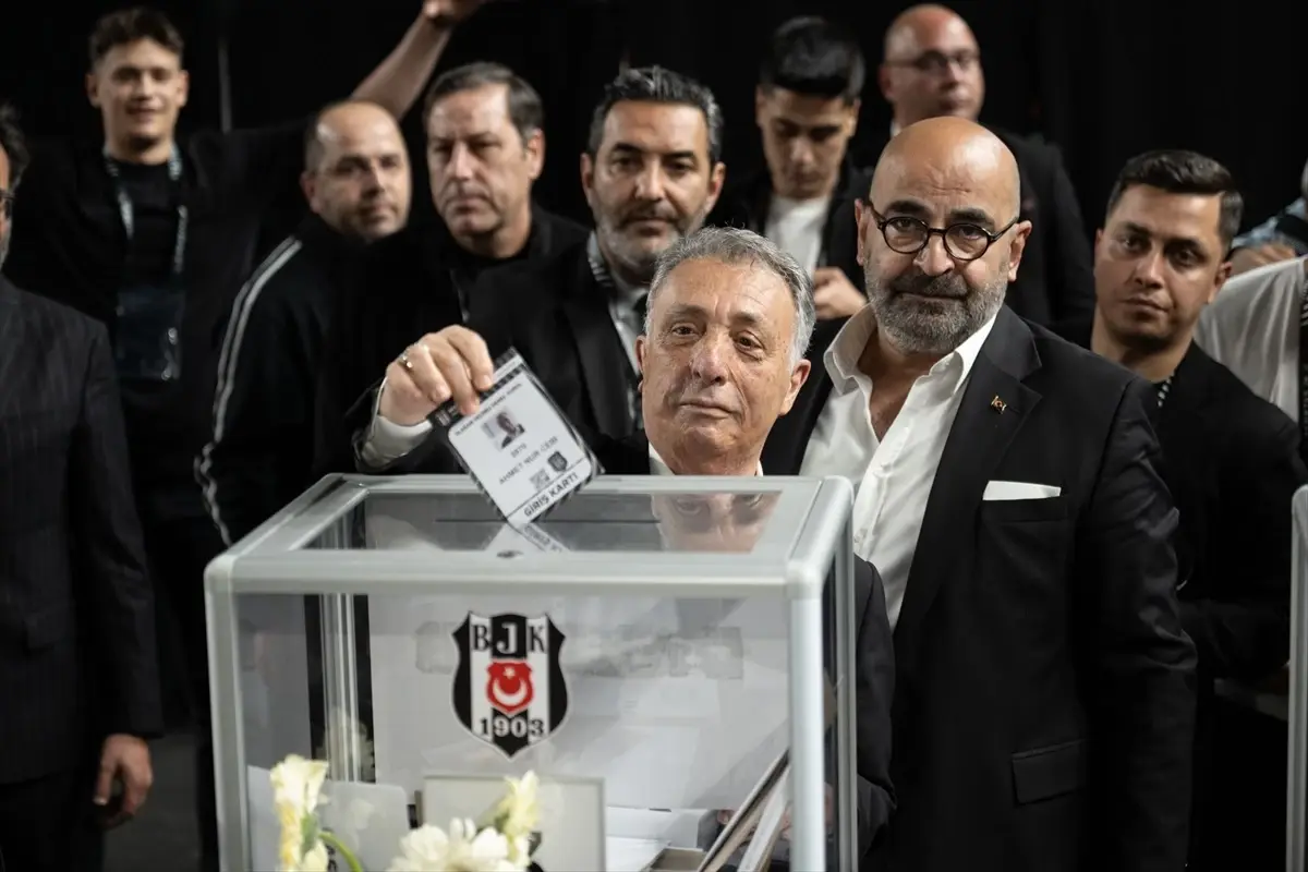 Çebi, Beşiktaş İçin Birlik Davetinde Bulundu