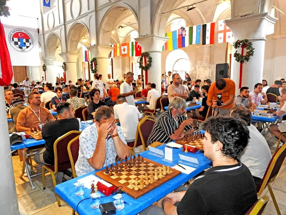 Çeşme’de 11. Milletlerarası Satranç Turnuvası