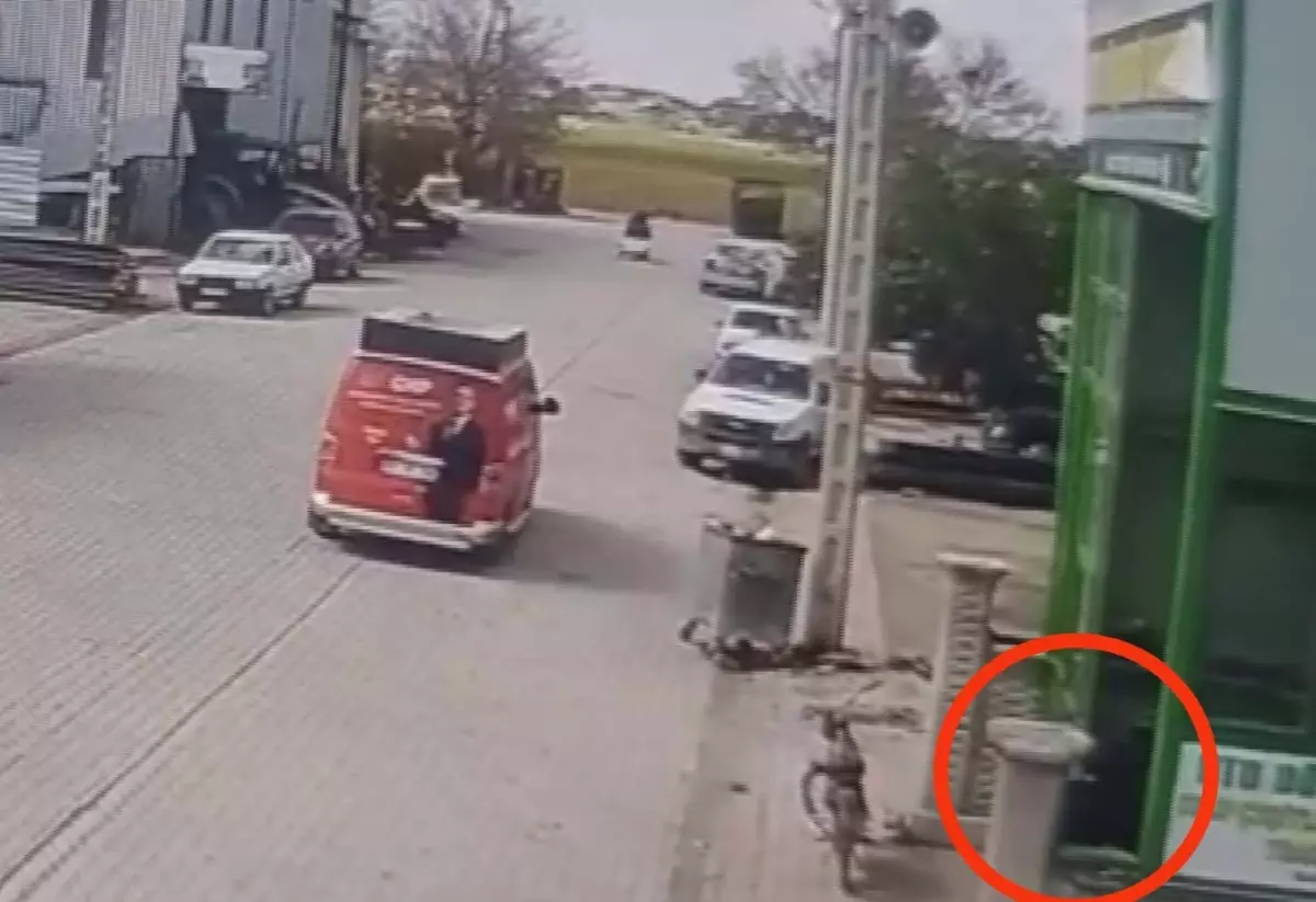 CHP Aracı Geçişi Kamerada